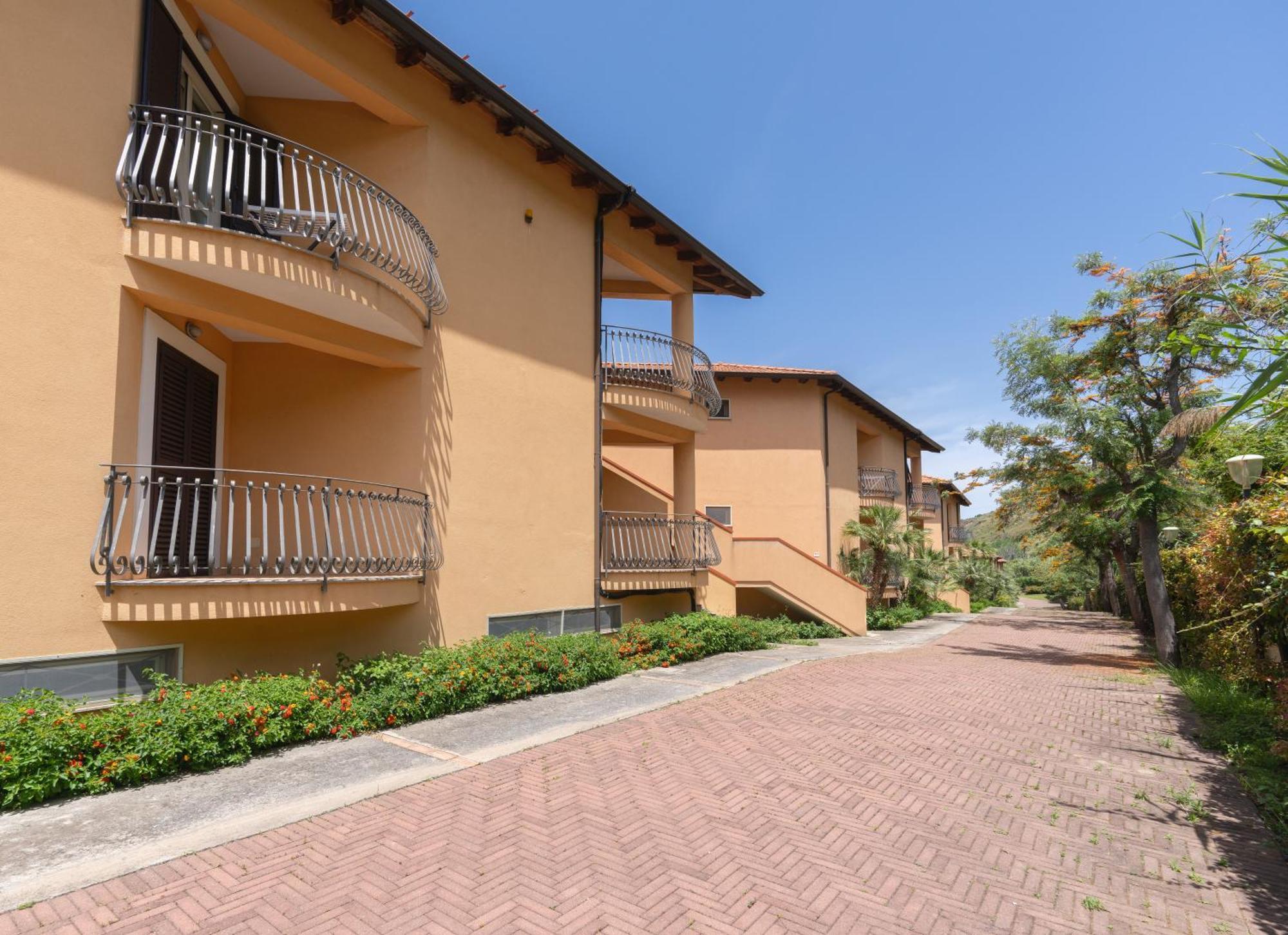 Residence Pietre Bianche ApartHotel Pizzo  Extérieur photo