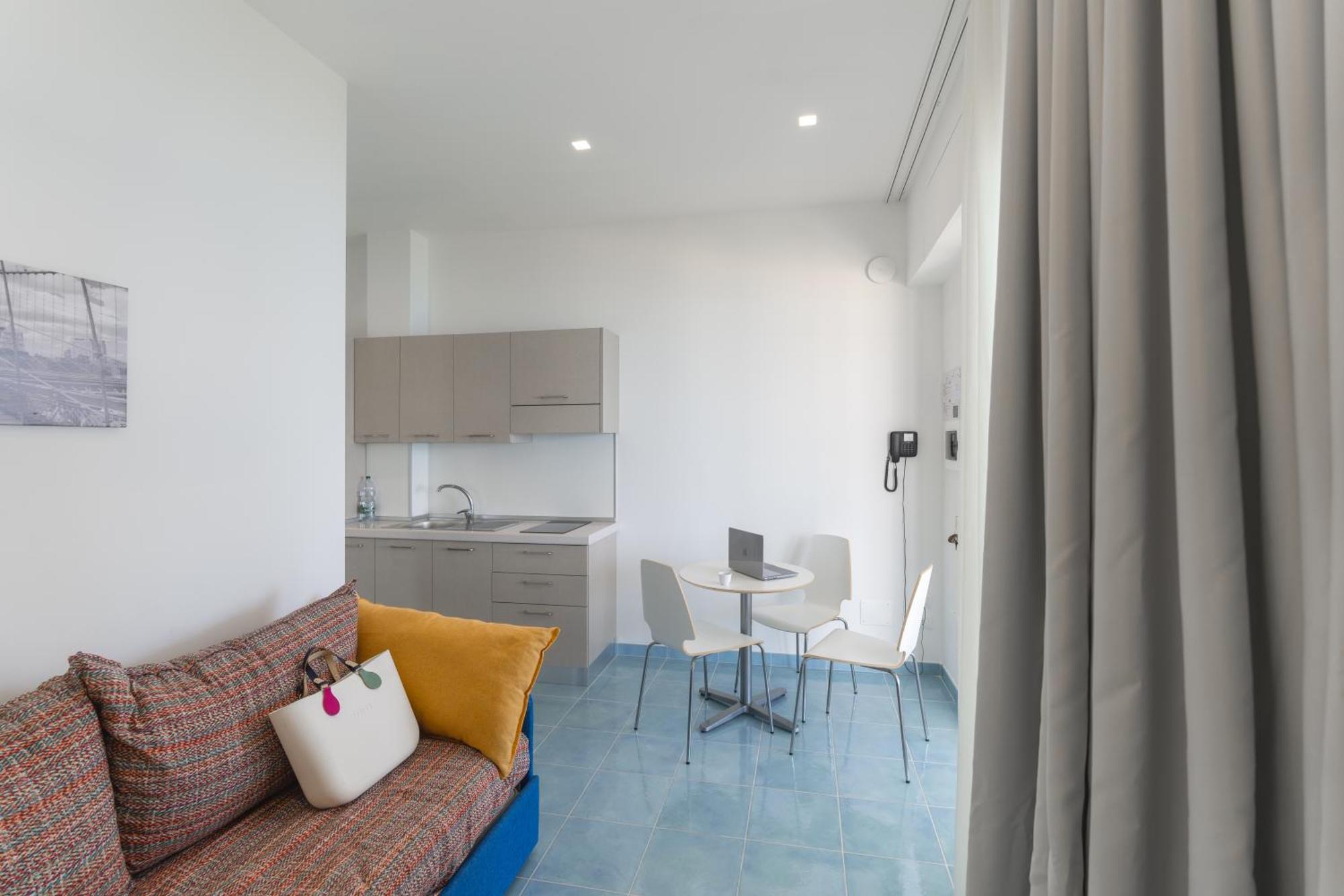 Residence Pietre Bianche ApartHotel Pizzo  Extérieur photo