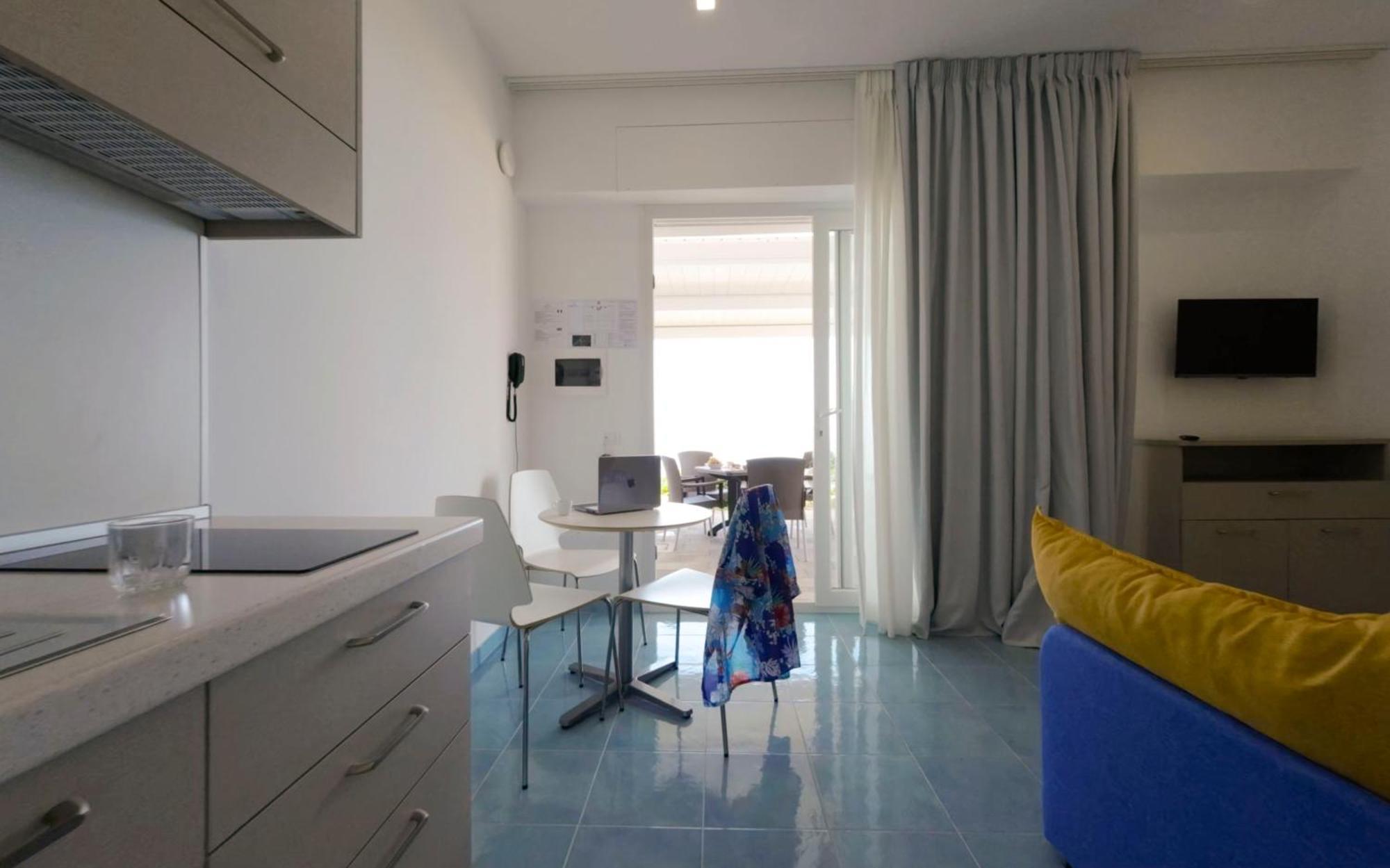 Residence Pietre Bianche ApartHotel Pizzo  Extérieur photo